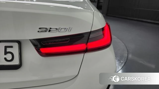 BMW 3 Series (G20) id 4308937 из Кореи 15