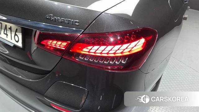 Mercedes-Benz E-Class W213 id 4231299 из Кореи 15