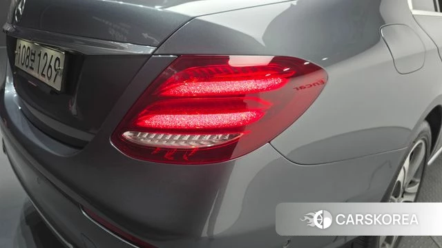 Mercedes-Benz E-Class W213 id 4906779 из Кореи 15
