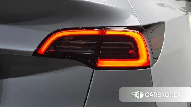 Tesla Model Y id 4783103 из Кореи 15
