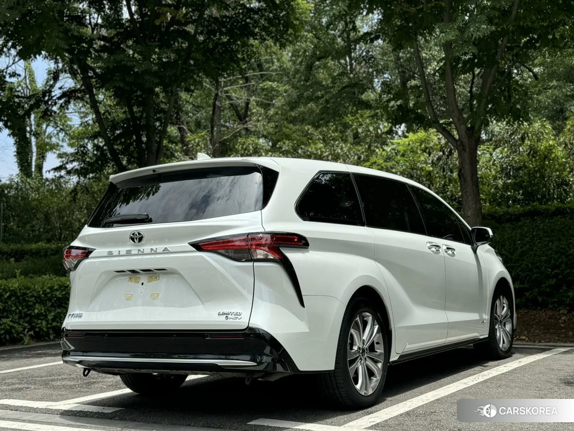 Toyota Saina id 4485519 из Китая 15