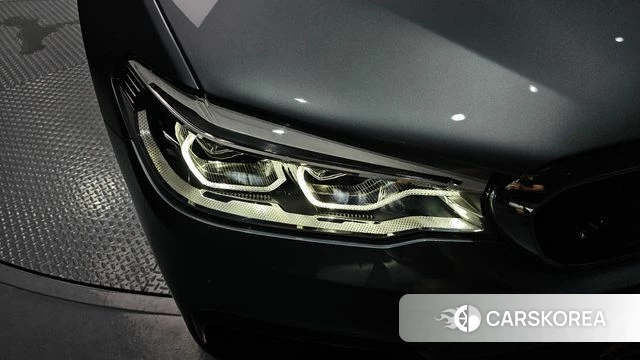 BMW 5 Series (G30) id 4667425 из Кореи 15
