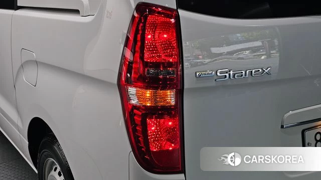 Hyundai The New Grand Starex id 4642758 из Кореи 15
