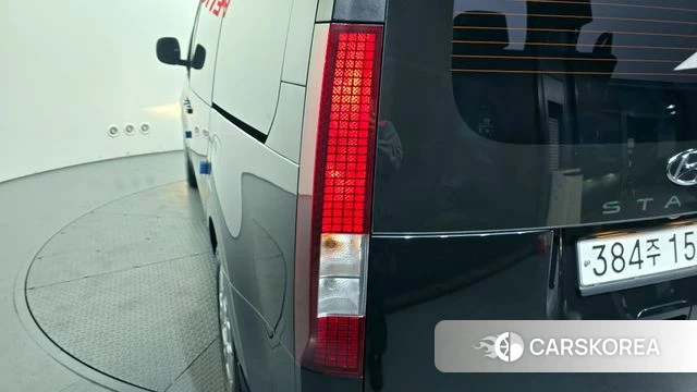 Hyundai Staria id 4281386 из Кореи 15