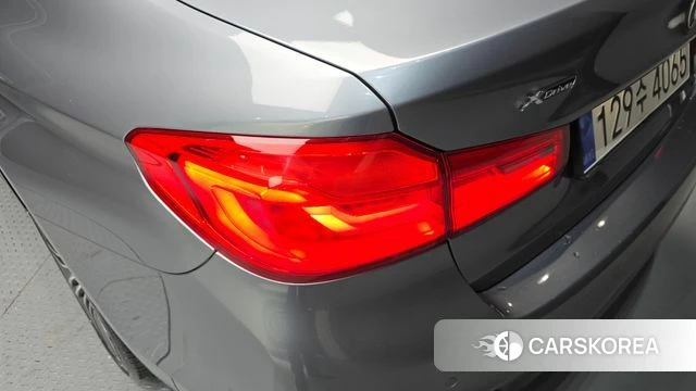 BMW 5 Series (G30) id 4325791 из Кореи 15