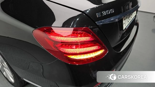 Mercedes-Benz E-Class W213 id 4632545 из Кореи 15