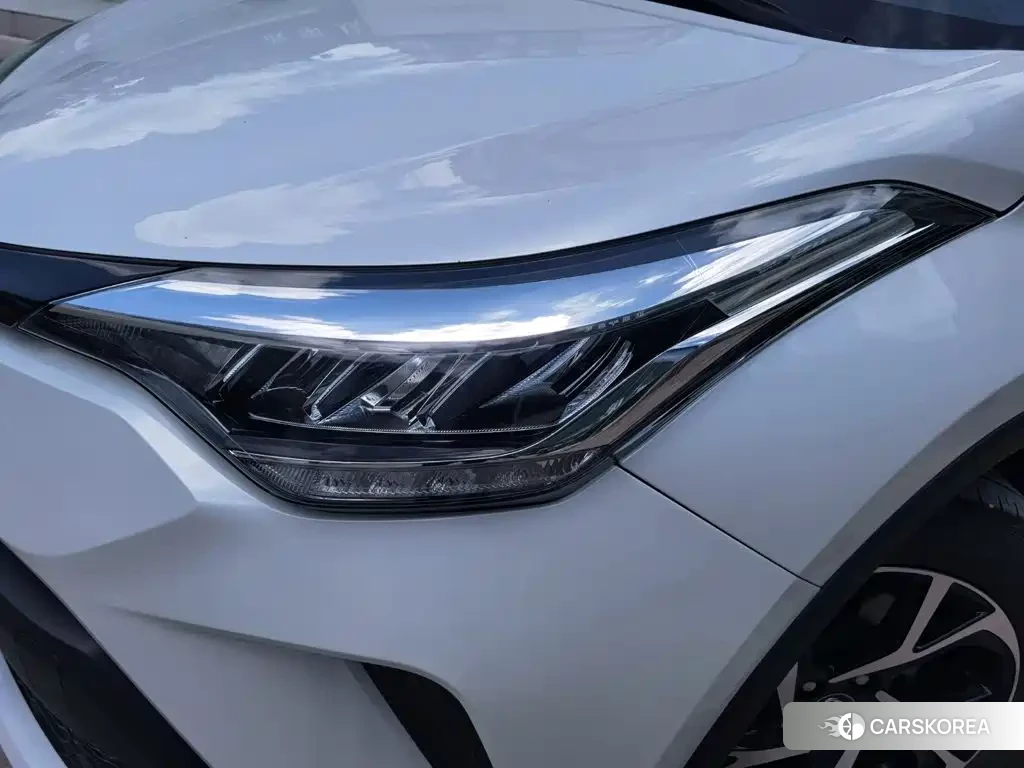 Toyota C-HR id 4654490 из Китая 15