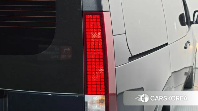 Hyundai Staria id 4870965 из Кореи 15