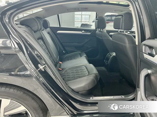 Volkswagen Magotan PHEV id 4273241 из Китая 15