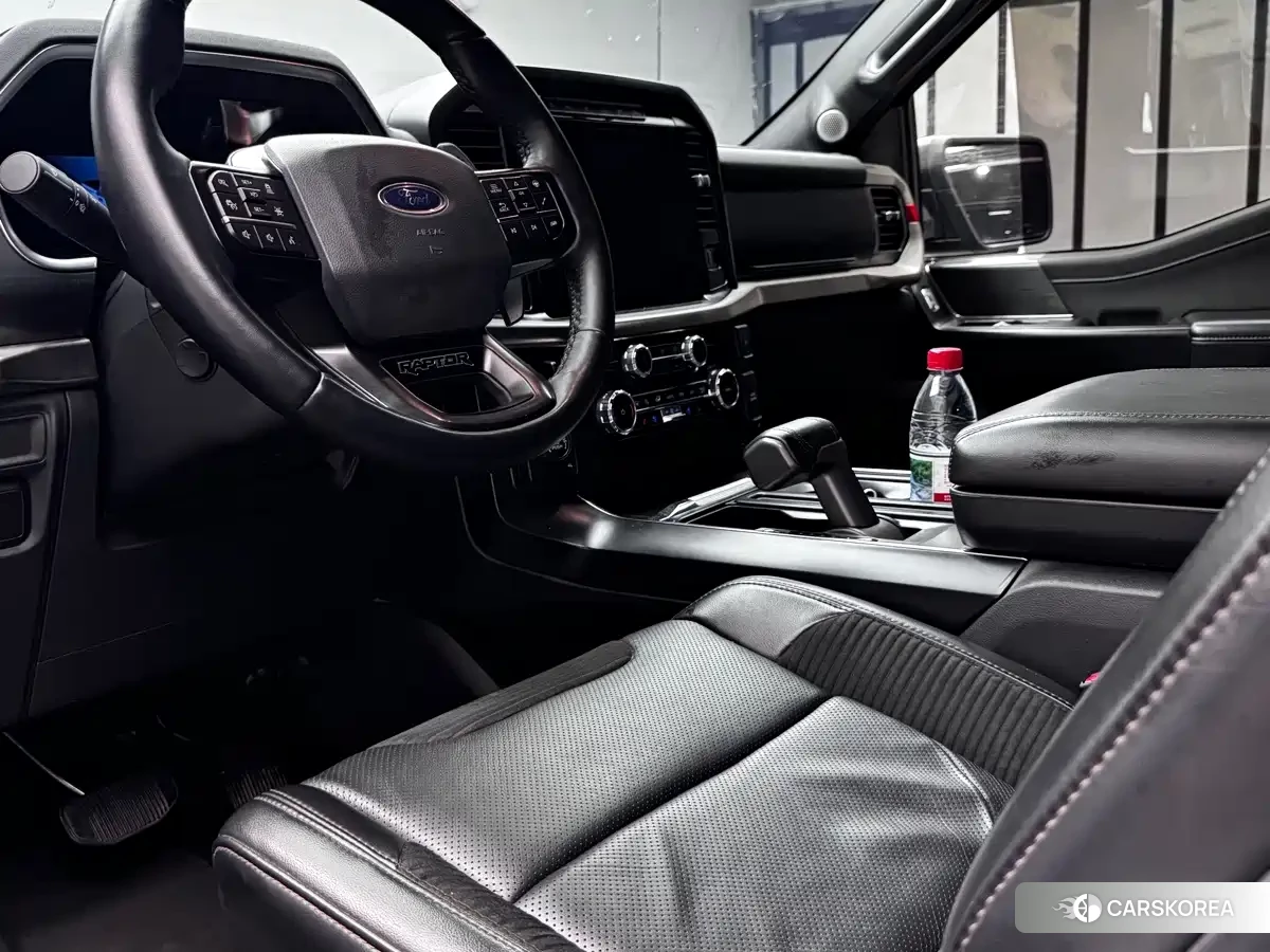 Ford F-150 id 4686016 из Китая 15