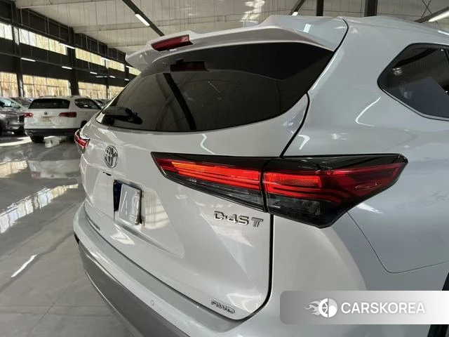 Toyota Highlander id 4257436 из Китая 15