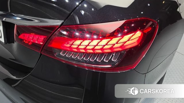 Mercedes-Benz E-Class W213 id 4793745 из Кореи 15