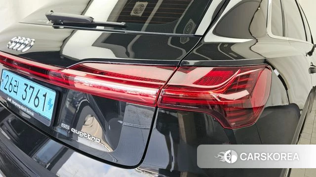 Audi e-Tron id 4650999 из Кореи 15