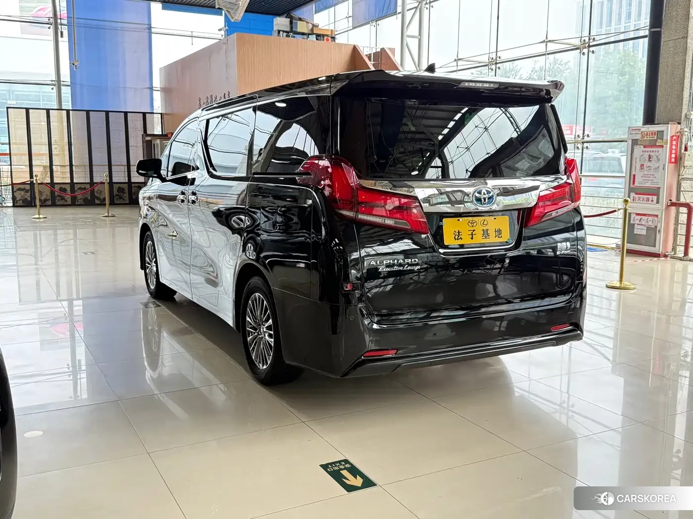 Toyota Elfa id 4622616 из Китая 15