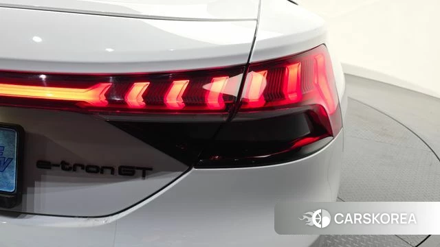 Audi e-Tron GT id 4443630 из Кореи 15