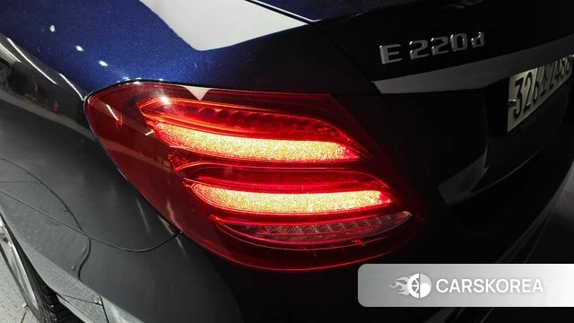 Mercedes-Benz E-Class W213 id 4446549 из Кореи 15