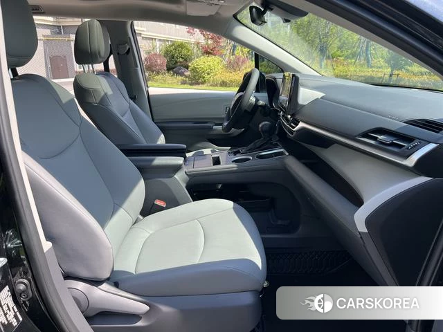 Toyota Grevia id 4263372 из Китая 15