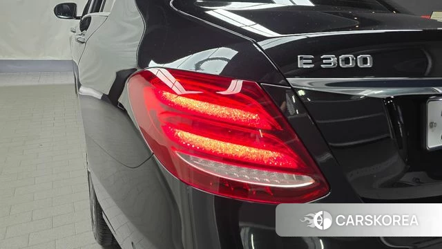 Mercedes-Benz E-Class W213 id 4397899 из Кореи 15