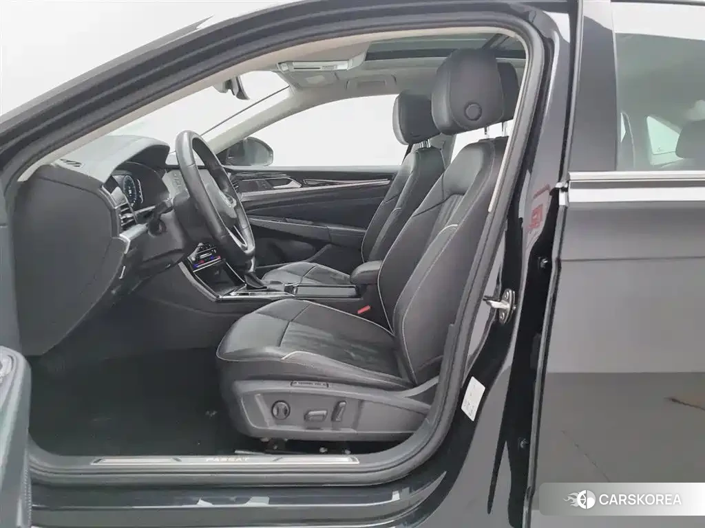 Volkswagen Passat id 4548113 из Китая 15