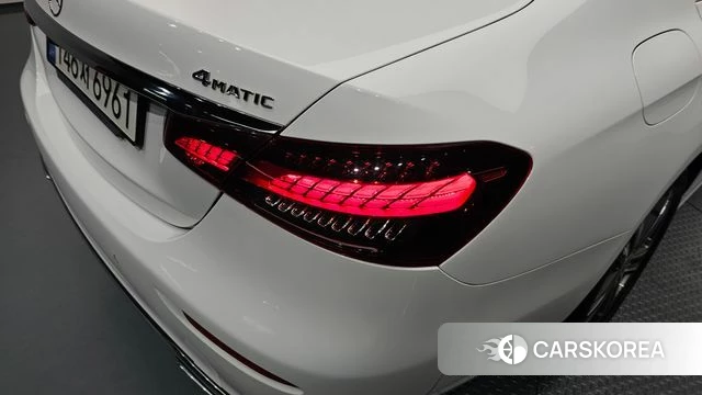Mercedes-Benz E-Class W213 id 4415399 из Кореи 15