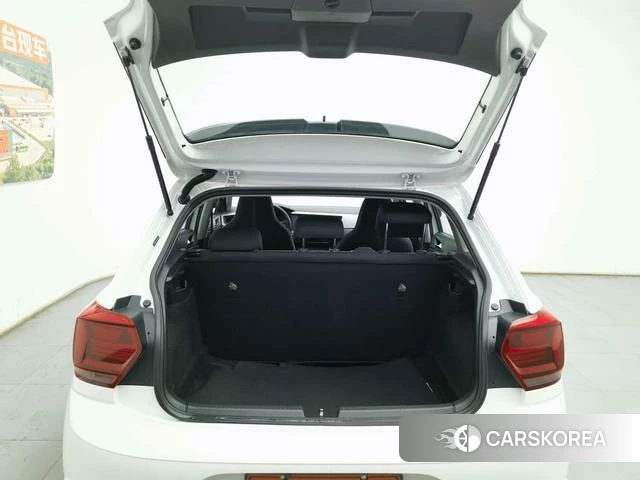 Volkswagen Polo id 4275383 из Китая 15