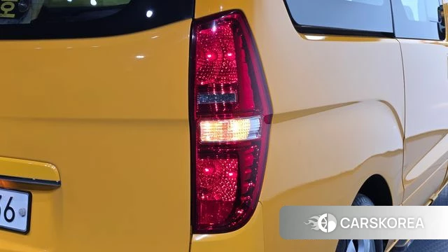 Hyundai The New Grand Starex id 4895603 из Кореи 15