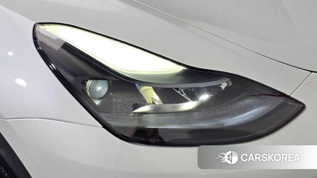Tesla Model Y id 4670363 из Кореи 15