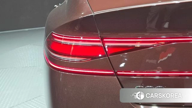 Genesis G90 (RS4) id 4555593 из Кореи 15