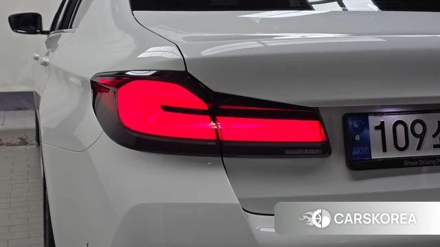 BMW 5 Series (G30) id 4560883 из Кореи 15
