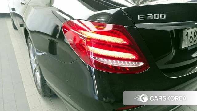 Mercedes-Benz E-Class W213 id 4362945 из Кореи 15