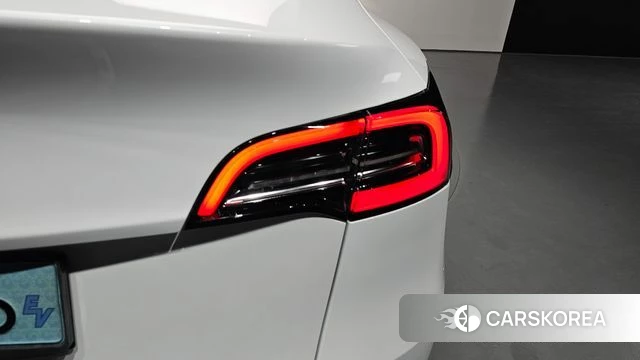 Tesla Model Y id 4691744 из Кореи 15