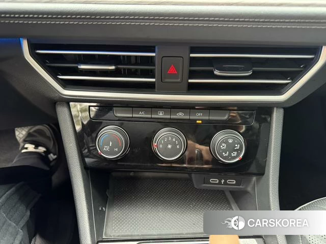 Volkswagen Sagitar id 4278529 из Китая 15