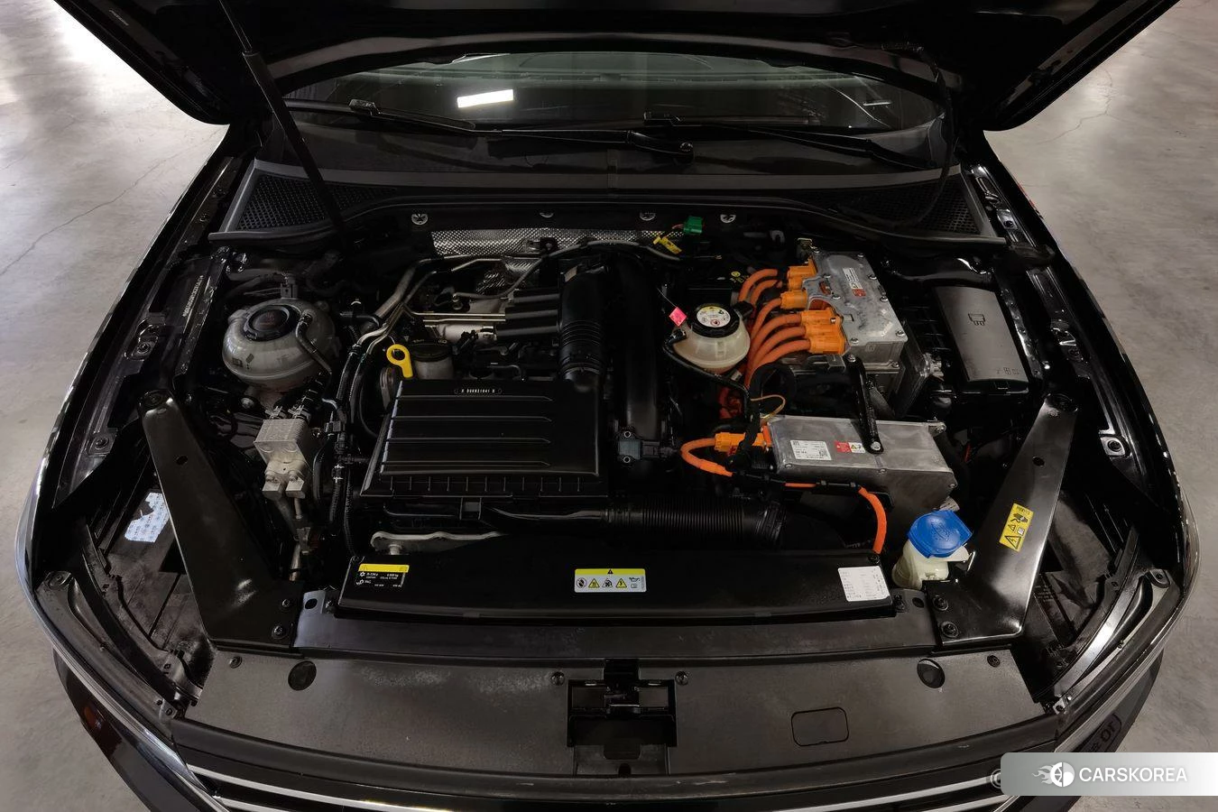 Volkswagen Magotan PHEV id 4498585 из Китая 15