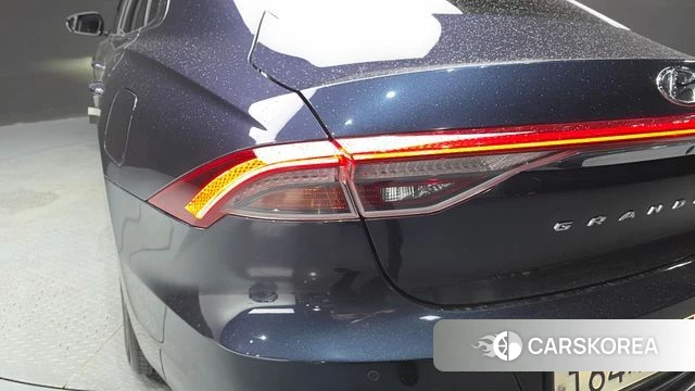 Hyundai The New Grandeur IG Hybrid id 4481664 из Кореи 15