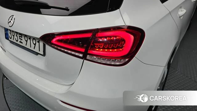 Mercedes-Benz A-Class W177 id 4356413 из Кореи 15