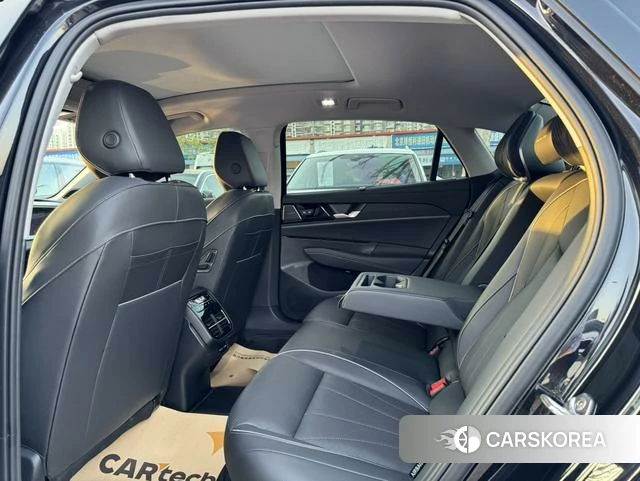 Volkswagen Passat id 3919453 из Китая 15