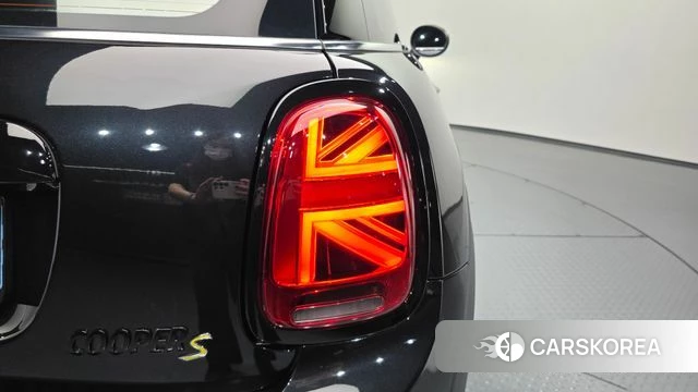 Mini Cooper Electric id 4244103 из Кореи 15