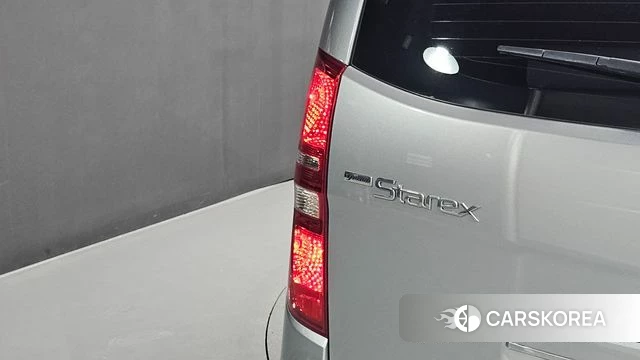 Hyundai The New Grand Starex id 4642880 из Кореи 15