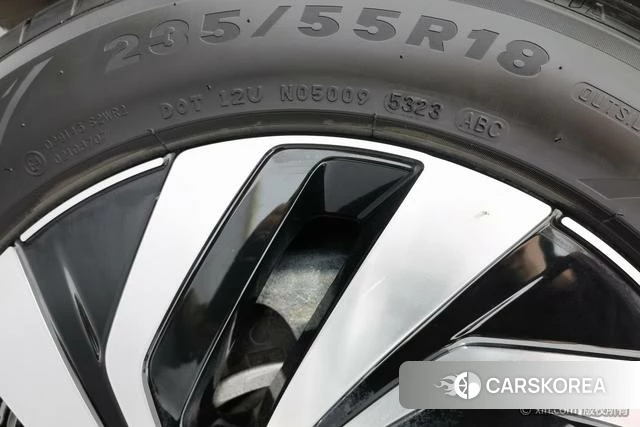 Volkswagen Tiguan L id 4276276 из Китая 15