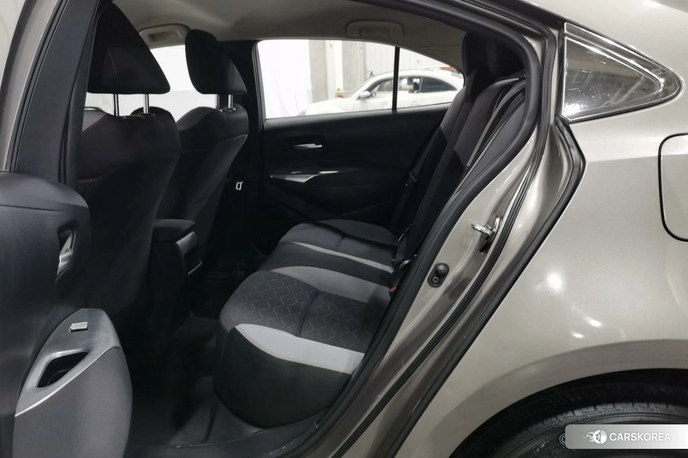Toyota Corolla id 4479295 из Китая 15