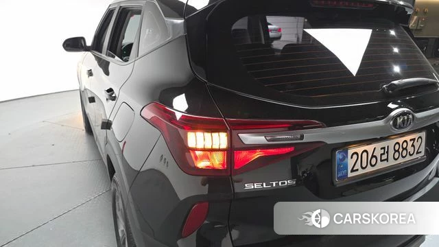 Kia Seltos id 4202669 из Кореи 15