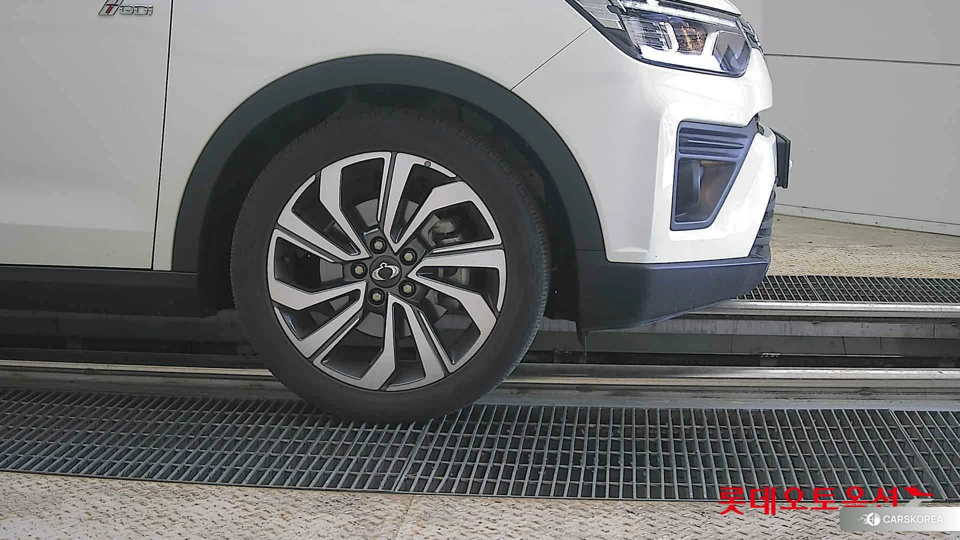 SsangYong Tivoli id 4289661 из Кореи 15