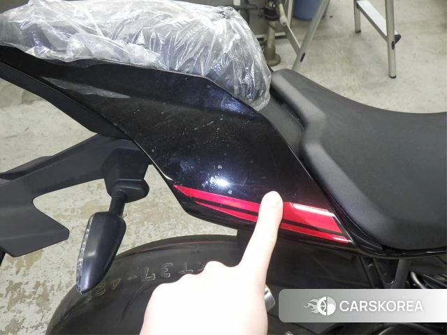 Yamaha YZF-R1 id 3945426 из Японии 15