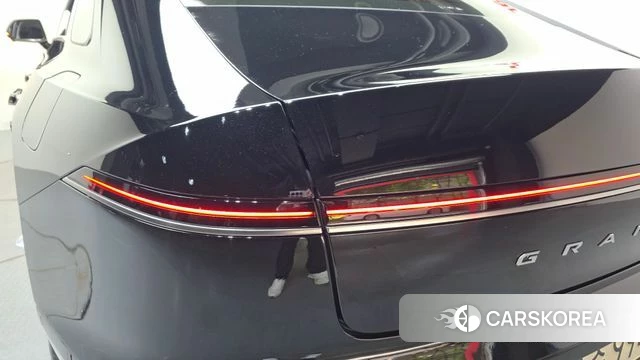 Hyundai Grandeur Hybrid (GN7) id 4249044 из Кореи 15