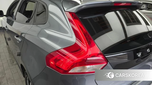 Volvo V40 Cross-Country id 4574304 из Кореи 15