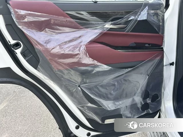 Lexus LX id 4367064 из Китая 15