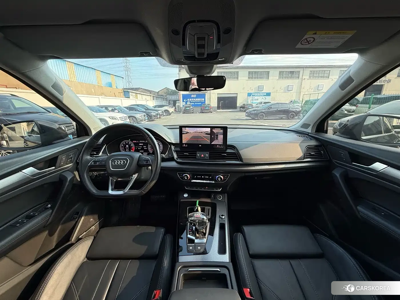Audi Q5L id 4622778 из Китая 16
