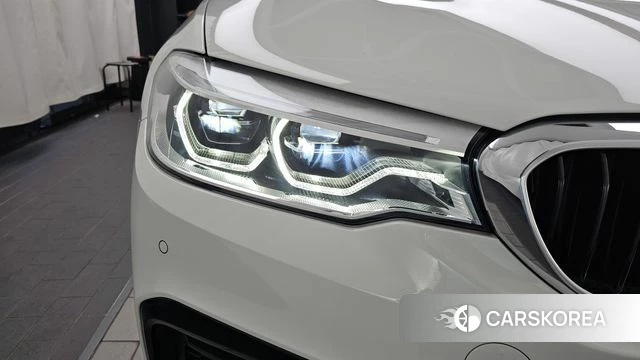 BMW 5 Series (G30) id 4496038 из Кореи 15