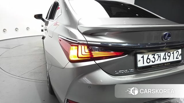 Lexus ES300h 7th generation id 4637211 из Кореи 15