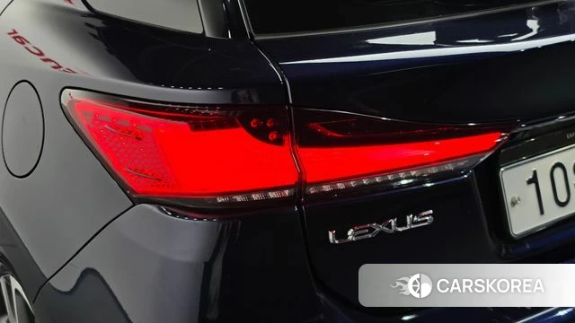 Lexus CT200h id 4785959 из Кореи 15